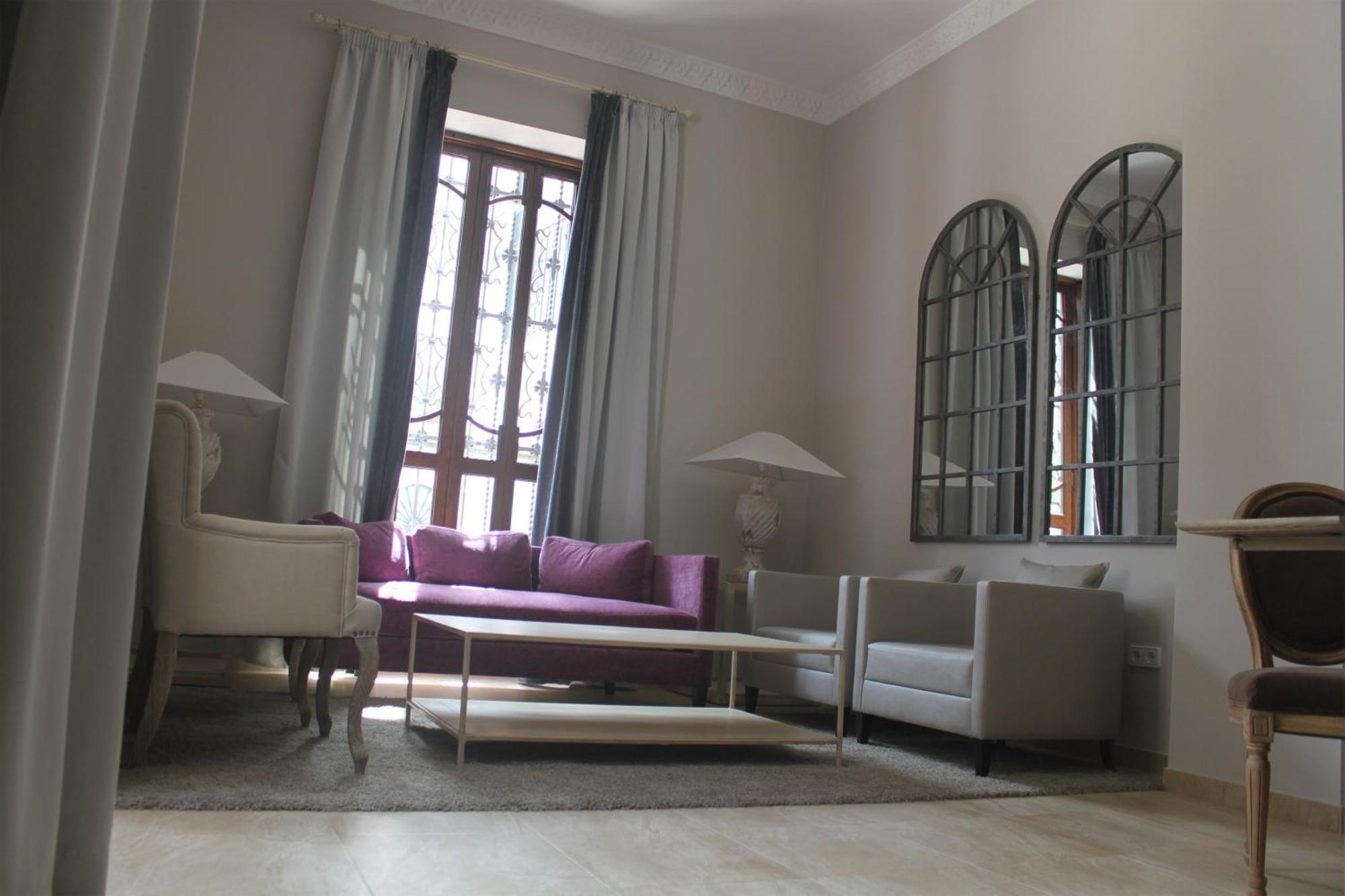 Hotel Villa Maria Cabra Esterno foto